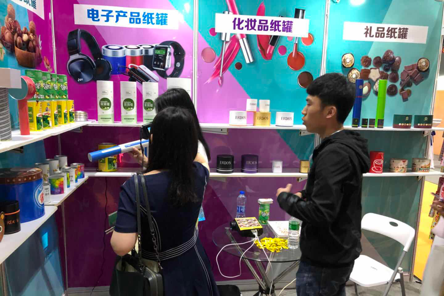 軍興溢美包裝制品得到客戶的關注和好評